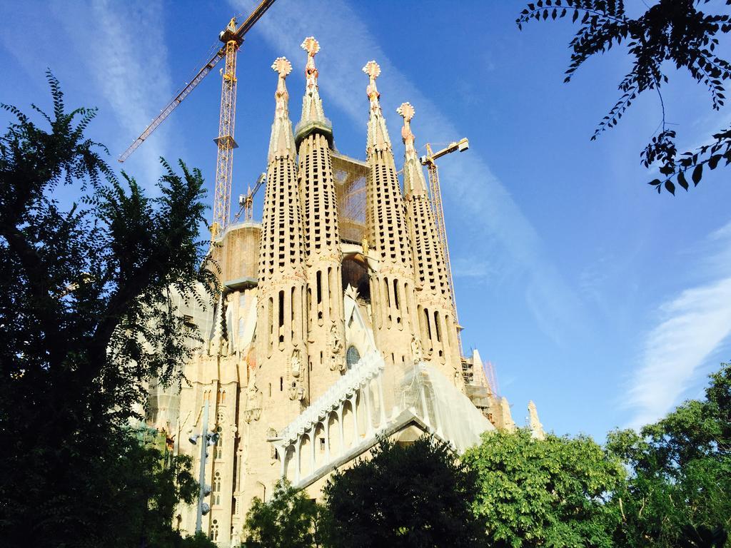Apartments Barcelona Sagrada Zewnętrze zdjęcie